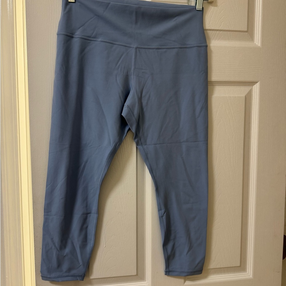 Athleta Women's 7/8 Slate Blue Leggings